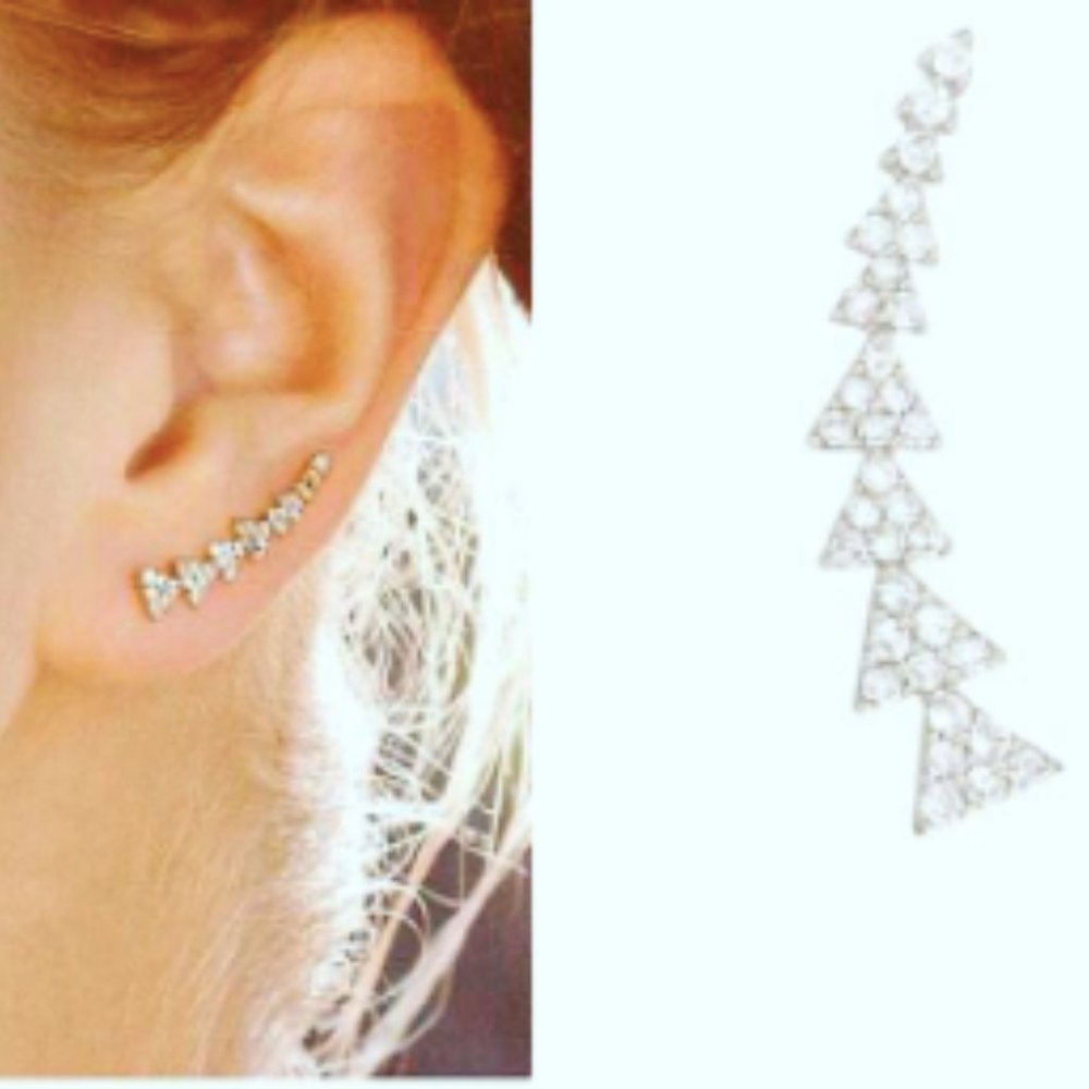 Stella & dot over triangle path ear climber
